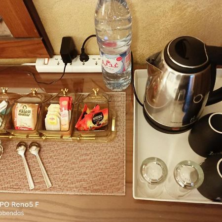 Plaza De Petra Hotel Vádi Músza Kültér fotó