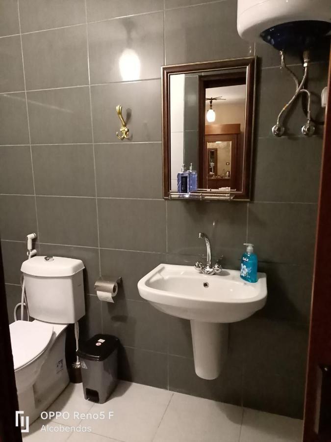 Plaza De Petra Hotel Vádi Músza Kültér fotó