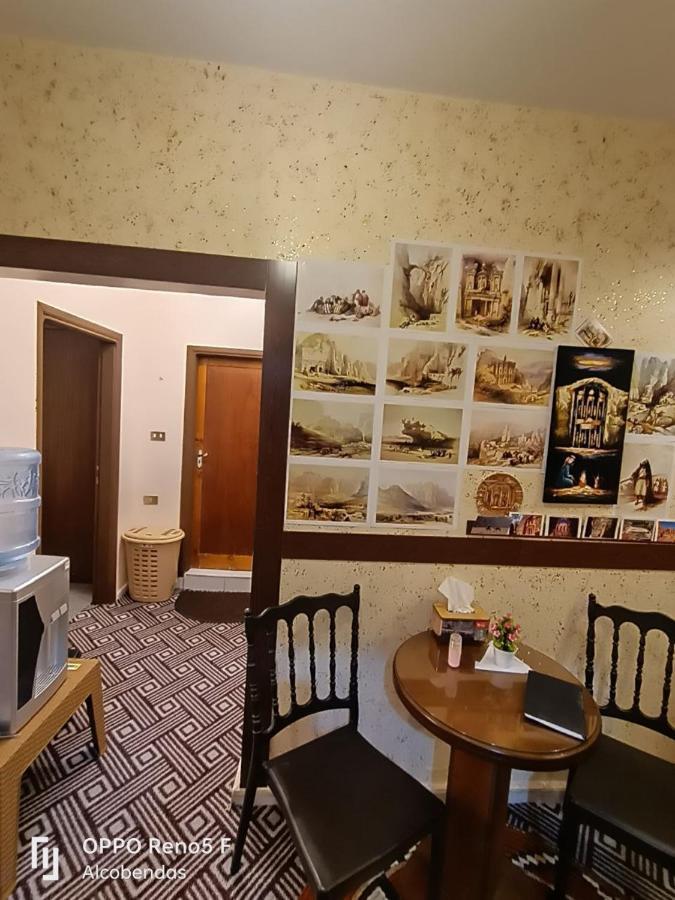 Plaza De Petra Hotel Vádi Músza Kültér fotó